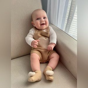 Tan Heart Outfit w/ Socks